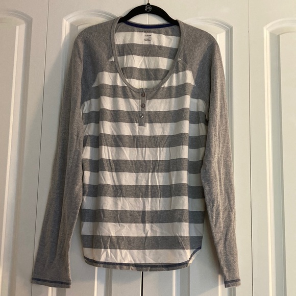 Tommy Hilfiger Long Sleeve Henley, Size XL